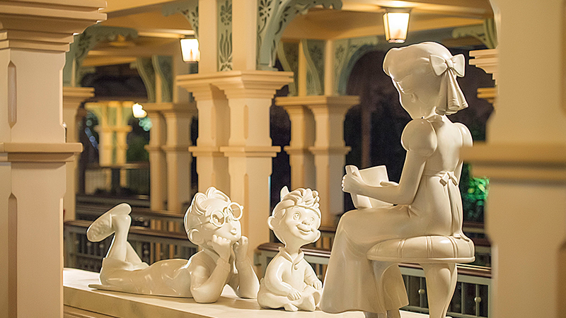 Peter Pan's Flight | Attractions | Shanghai Disney Resort