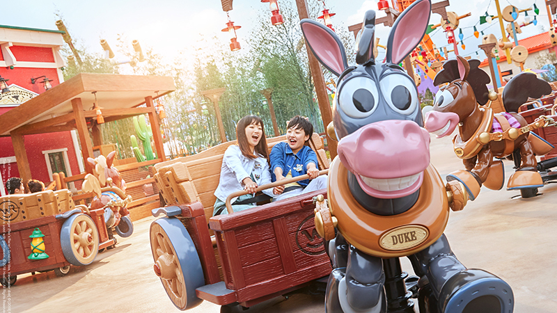 Woody's Roundup | Attractions | Shanghai Disney Resort