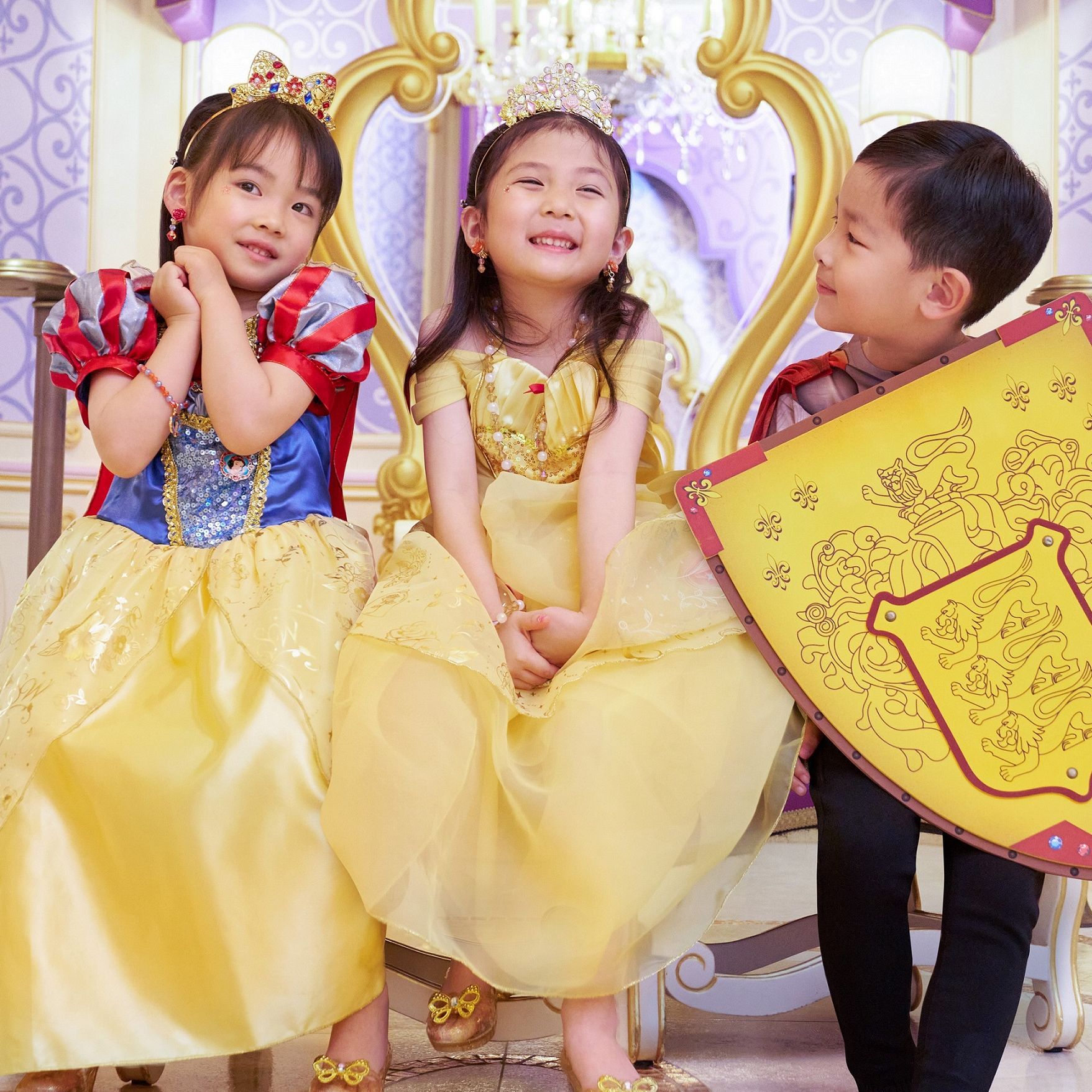 上海ディズニーランド バービー ドール ディズニー グランドオープン コス　人形 Bibbidi Bobbidi Boutique | Shanghai Disney Resort