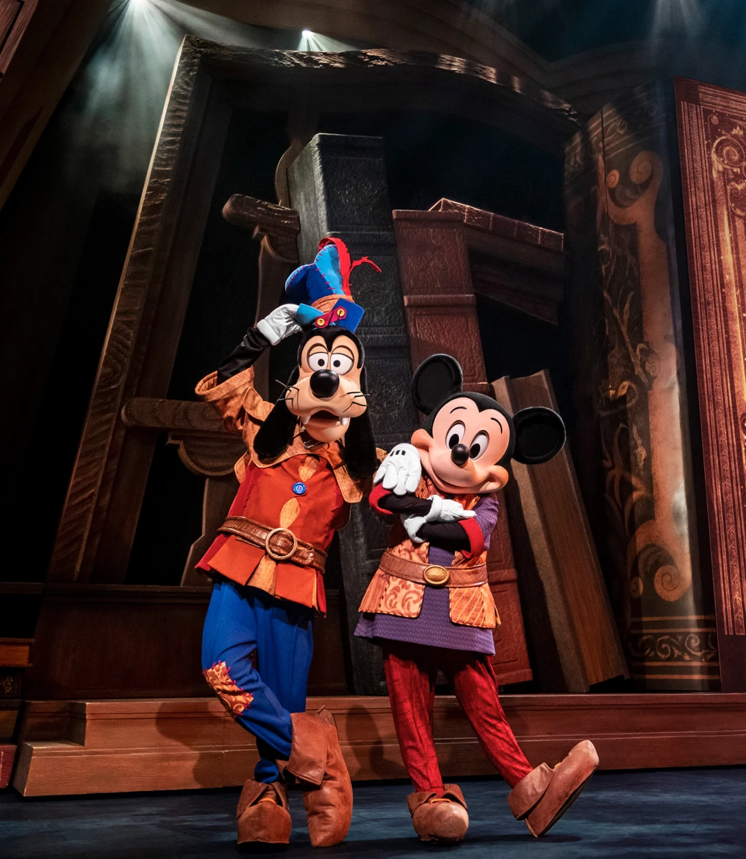 shdr-char-characters-at-mickey