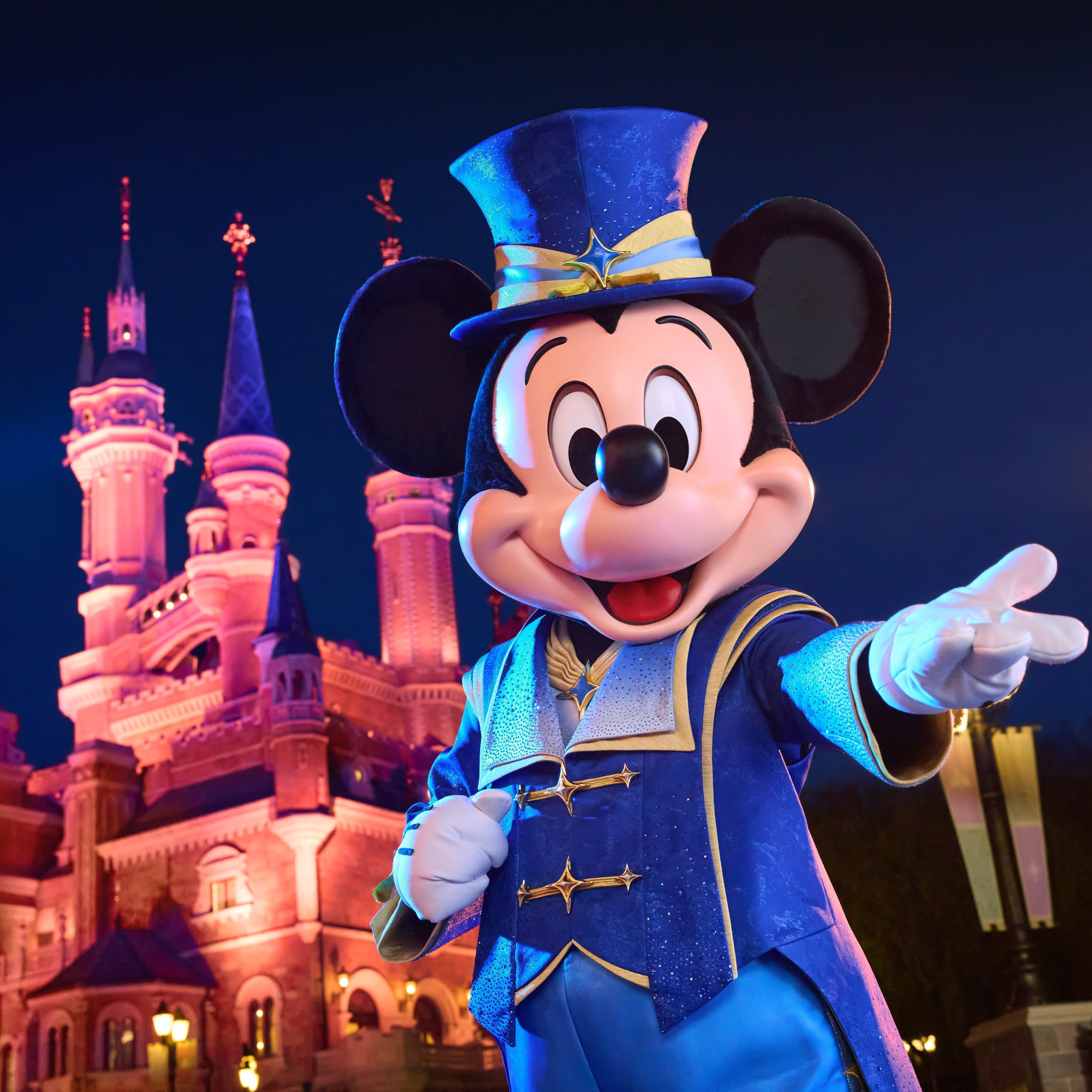 Meet Mickey at the Gardens of Imagination | Entertainment